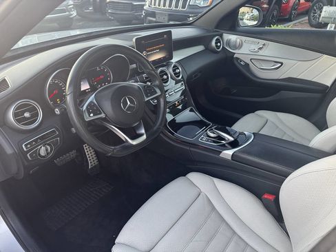 Used 2015 Mercedes-Benz C 400 4MATIC w/ Driver Assistance Package image 8