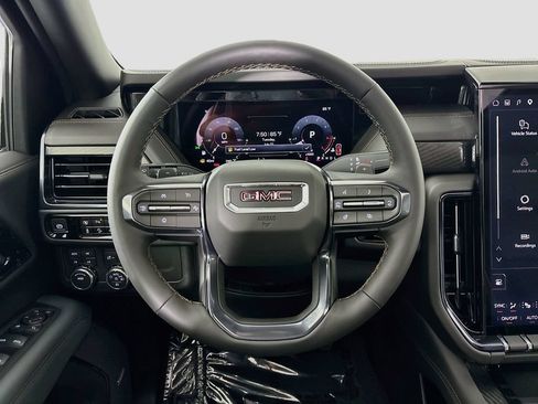New 2026 GMC Yukon XL AT4 w/ AT4 Premium Package AWD/4WD image 11