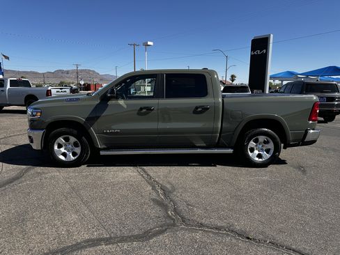 Used 2026 RAM 1500 Big Horn AWD/4WD image 9