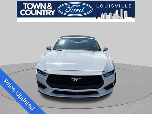 Used 2024 Ford Mustang Convertible RWD image 1