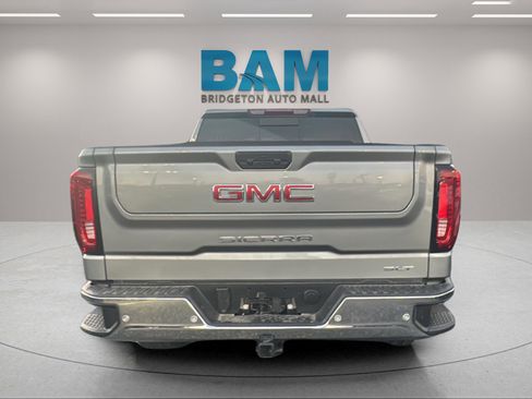 New 2026 GMC Sierra 1500 SLT w/ SLT Premium Package image 10