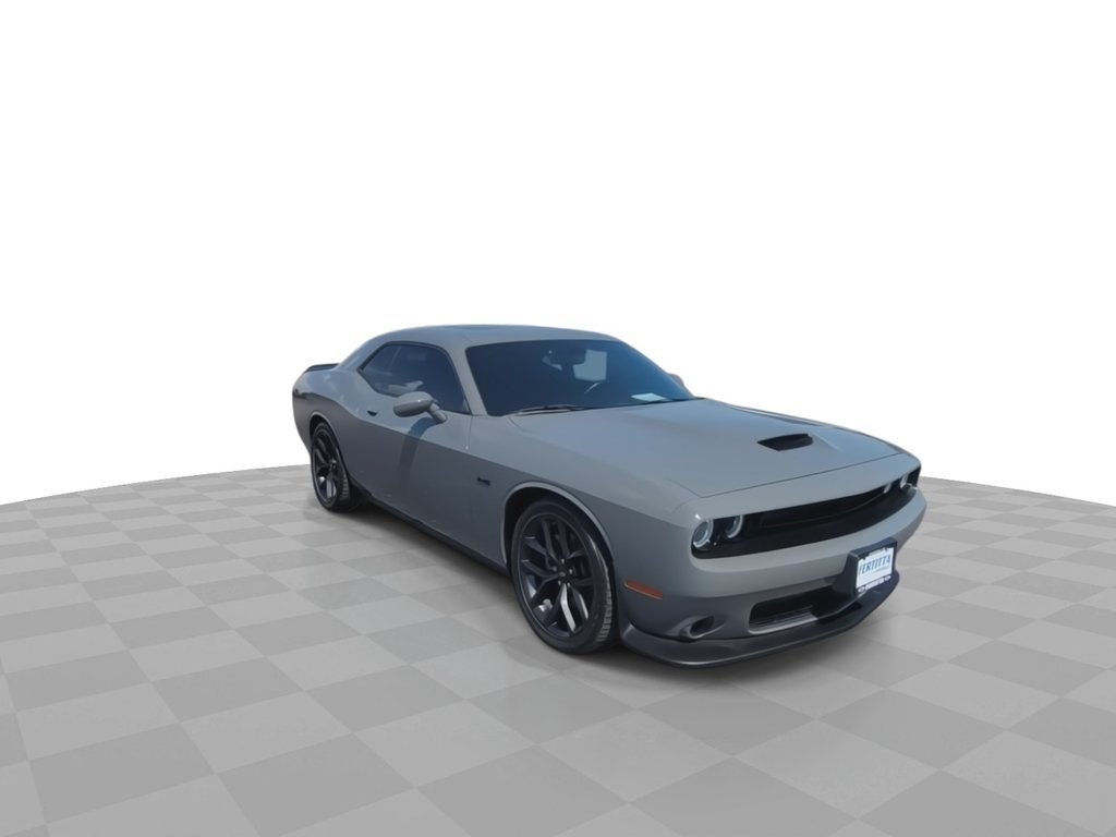 Used 2023 Dodge Challenger R/T w/ Blacktop Package RWD image 2