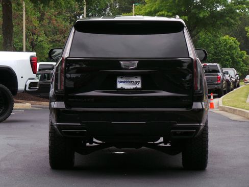 Used 2025 Cadillac Escalade Sport w/ Touring Package AWD/4WD image 27
