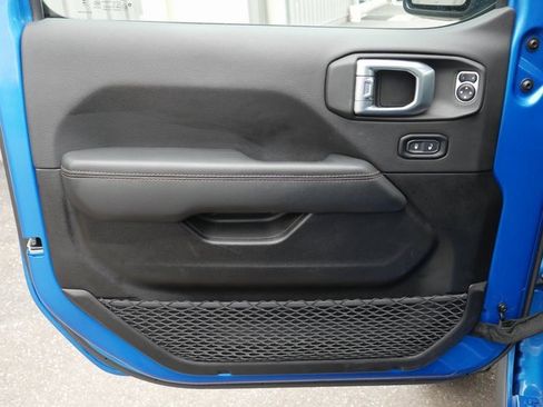 Used 2023 Jeep Wrangler Unlimited Rubicon 392 w/ Trailer Tow Package image 15