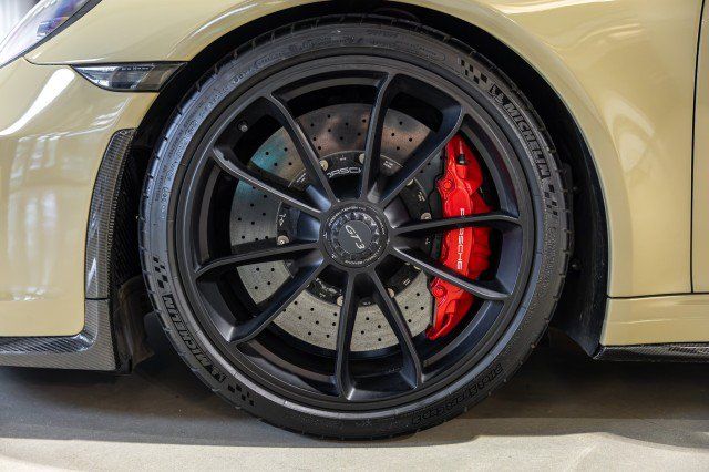 Used 2018 Porsche 911 GT3 RWD image 26
