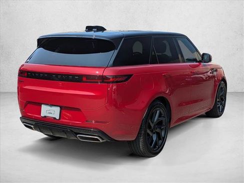 Certified 2026 Land Rover Range Rover Sport Dynamic SE AWD/4WD image 5