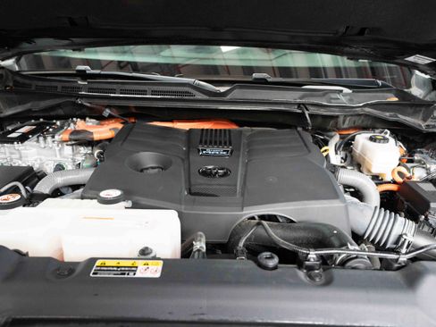 Used 2023 Toyota Tundra 1794 Edition image 30