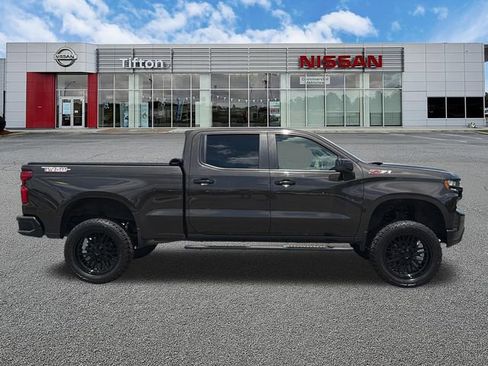 Used 2021 Chevrolet Silverado 1500 LT Trail Boss w/ Convenience Package II AWD/4WD image 8