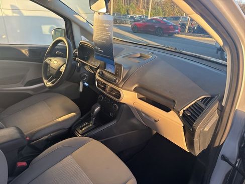 Certified 2021 Ford EcoSport S image 30