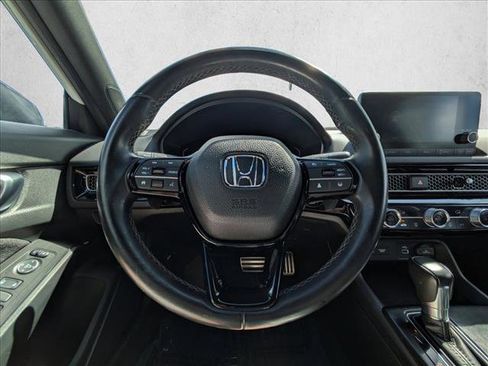 Used 2022 Honda Civic Sport image 11