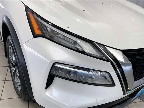 Used 2023 Nissan Rogue SV AWD/4WD image 32