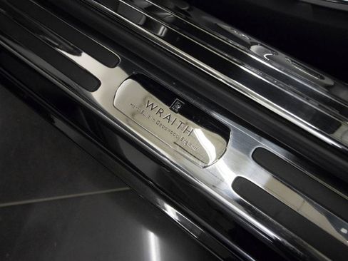 Used 2014 Rolls-Royce Wraith ($353,275 MSRP) *STARLIGHT HEA image 9