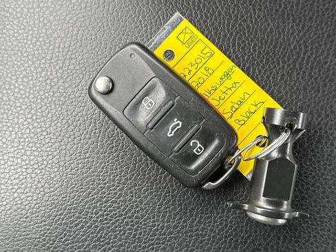 Used 2018 Volkswagen Jetta Sport image 32