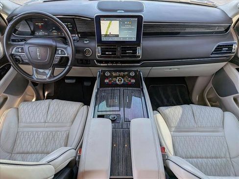 Used 2020 Lincoln Navigator Black Label image 18