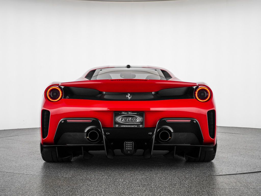 Used 2019 Ferrari 488 Pista Coupe RWD image 5