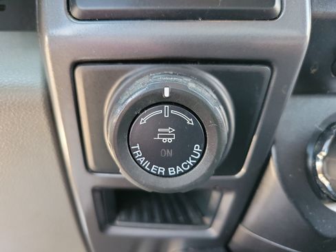 Used 2018 Ford F150 XLT w/ Equipment Group 302A Luxury RWD image 13