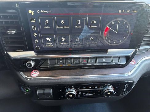 Used 2025 GMC Sierra 1500 SLT image 14