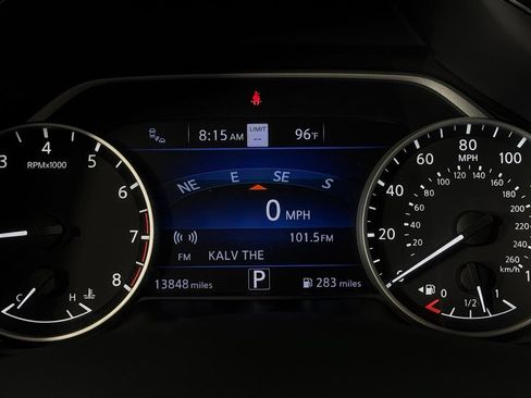 Used 2024 Nissan Murano SL FWD image 13