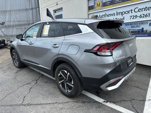 Certified 2023 Kia Sportage LX AWD/4WD image 3