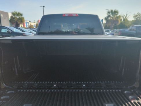Used 2018 Chevrolet Silverado 1500 W/T w/ WT Fleet Convenience Package AWD/4WD image 32