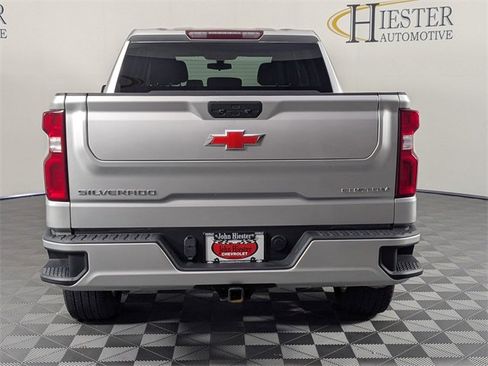 Certified 2021 Chevrolet Silverado 1500 Custom image 6