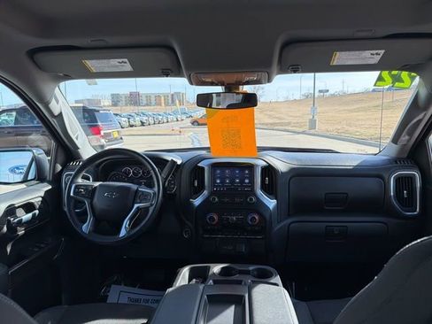 Used 2022 Chevrolet Silverado 1500 RST image 14