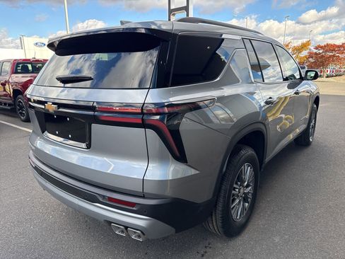 New 2026 Chevrolet Traverse LT image 6