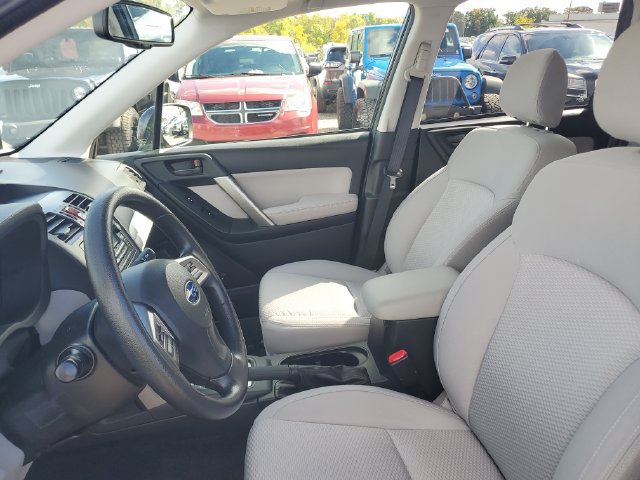 Used 2014 Subaru Forester 2.5i Premium w/ All-Weather Package AWD/4WD image 17