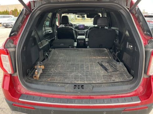 Used 2020 Ford Explorer Limited w/ Class III Trailer Tow Package image 17