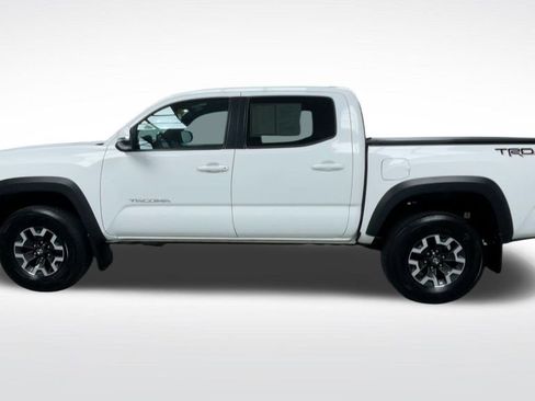 Certified 2023 Toyota Tacoma TRD Off-Road image 21