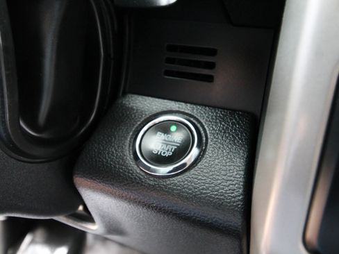 Used 2019 Ford F250 Lariat w/ Lariat Ultimate Package AWD/4WD image 34