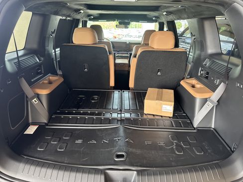 New 2026 Hyundai Santa Fe Calligraphy w/ Tow & Go Package FWD image 11