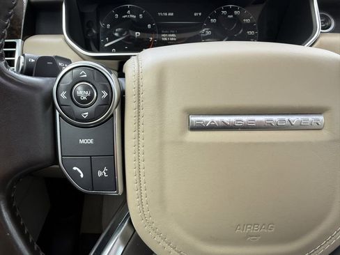 Used 2016 Land Rover Range Rover HSE image 18