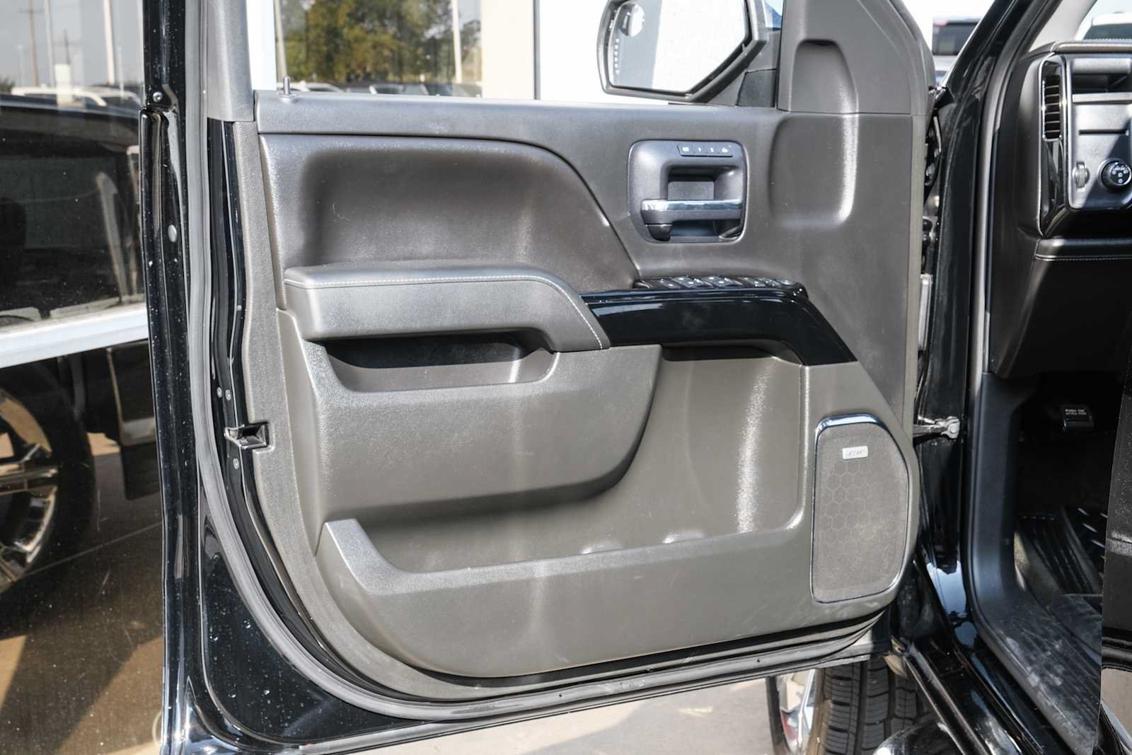 Used 2014 Chevrolet Silverado 1500 LTZ w/ Texas Edition, 1LZ Trim RWD image 33