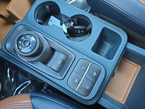 Used 2023 Ford Maverick Lariat w/ Lariat Luxury Package AWD/4WD image 25