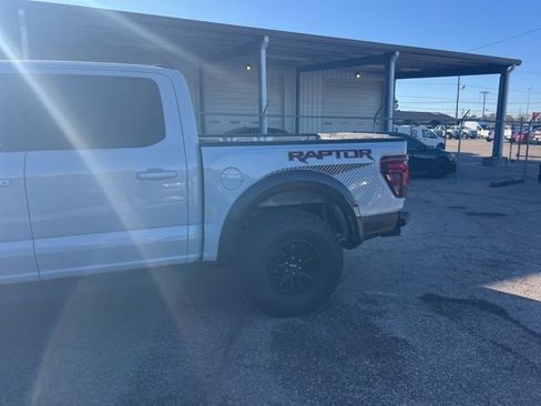 Used 2025 Ford F150 Raptor image 11