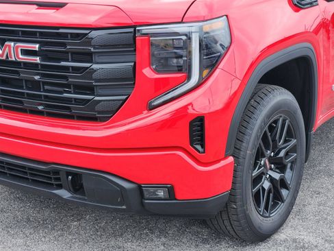 New 2026 GMC Sierra 1500 Elevation AWD/4WD image 11