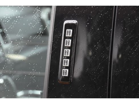 Used 2020 Ford F150 Lariat w/ Equipment Group 502A Luxury image 31