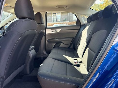 Used 2024 Kia Forte LXS image 21