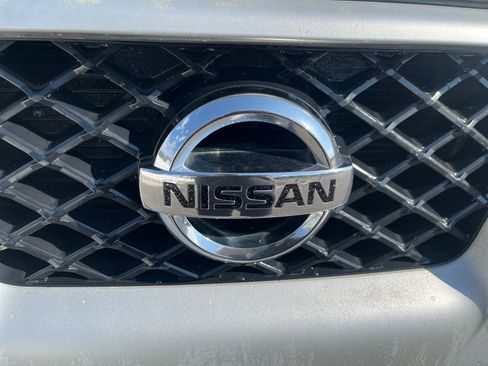 Used 2011 Nissan Xterra PRO-4X AWD/4WD image 23