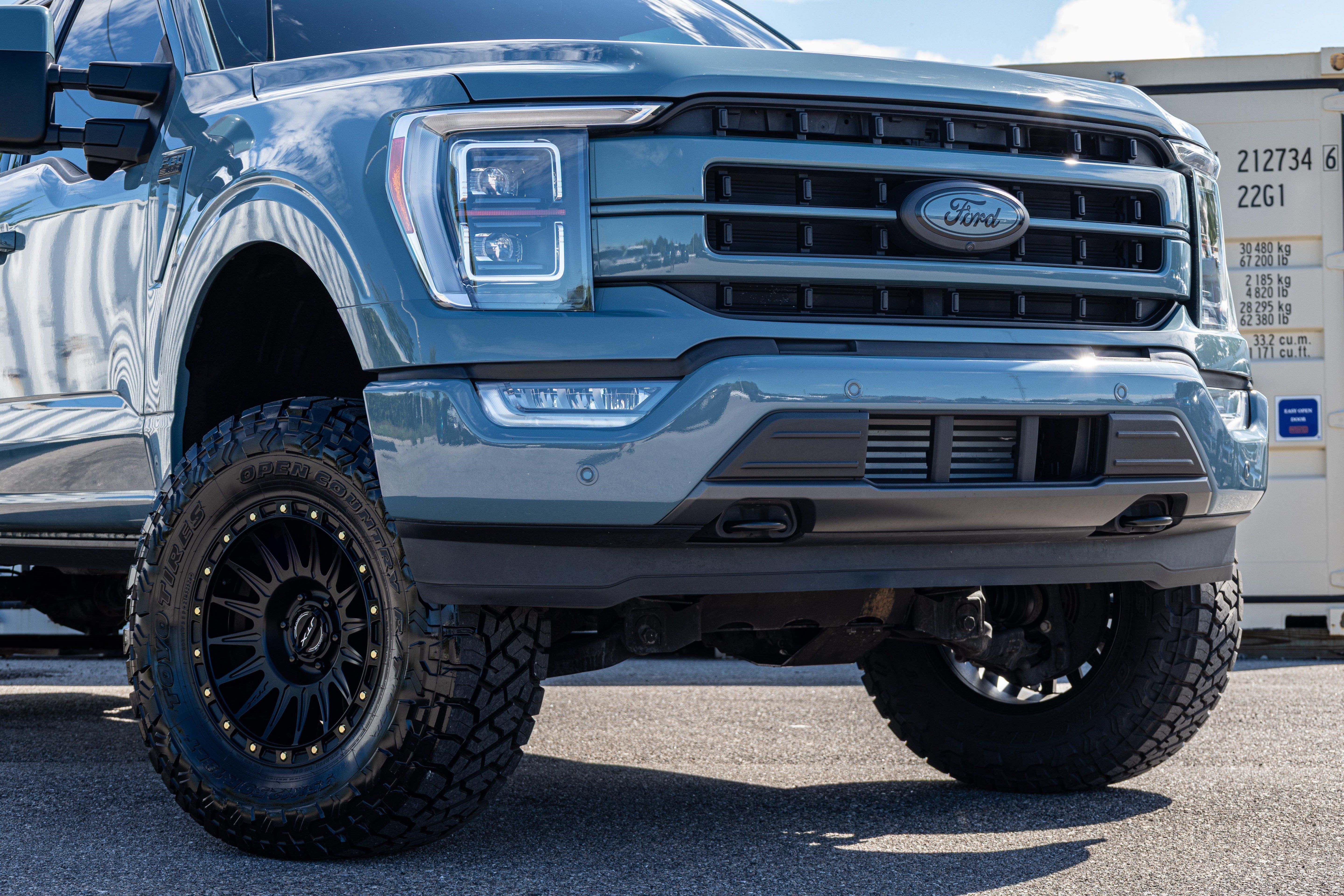 Used 2023 Ford F150 Lariat w/ Equipment Group 502A High AWD/4WD image 17