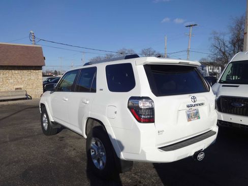 Used 2024 Toyota 4Runner SR5 image 5