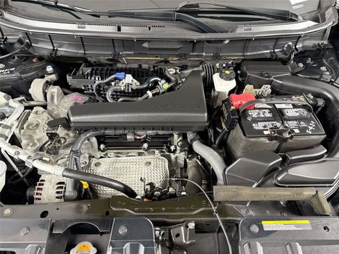 Used 2017 Nissan Rogue SL w/ SL Premium Package image 47