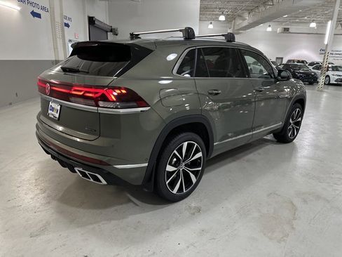New 2026 Volkswagen Atlas Cross Sport SEL Premium R-Line AWD/4WD image 9