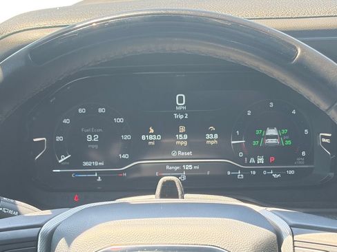 Certified 2024 GMC Yukon Denali w/ Denali Reserve Package AWD/4WD image 14