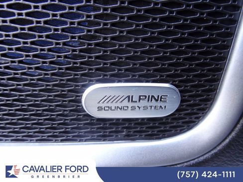 Used 2023 Jeep Compass Latitude w/ Sun and Sound Group AWD/4WD image 16