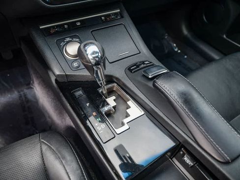 Used 2014 Lexus ES 300h w/ Luxury Package w/Bamboo Trim FWD image 19