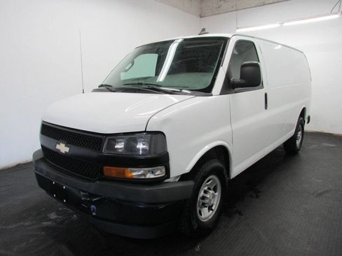 Used 2019 Chevrolet Express 2500 image 1