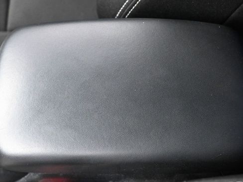 Used 2021 Hyundai Venue SEL w/ Cargo Package image 36