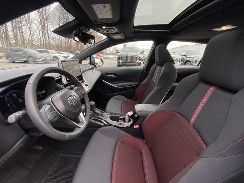 Certified 2025 Toyota Corolla SE image 24